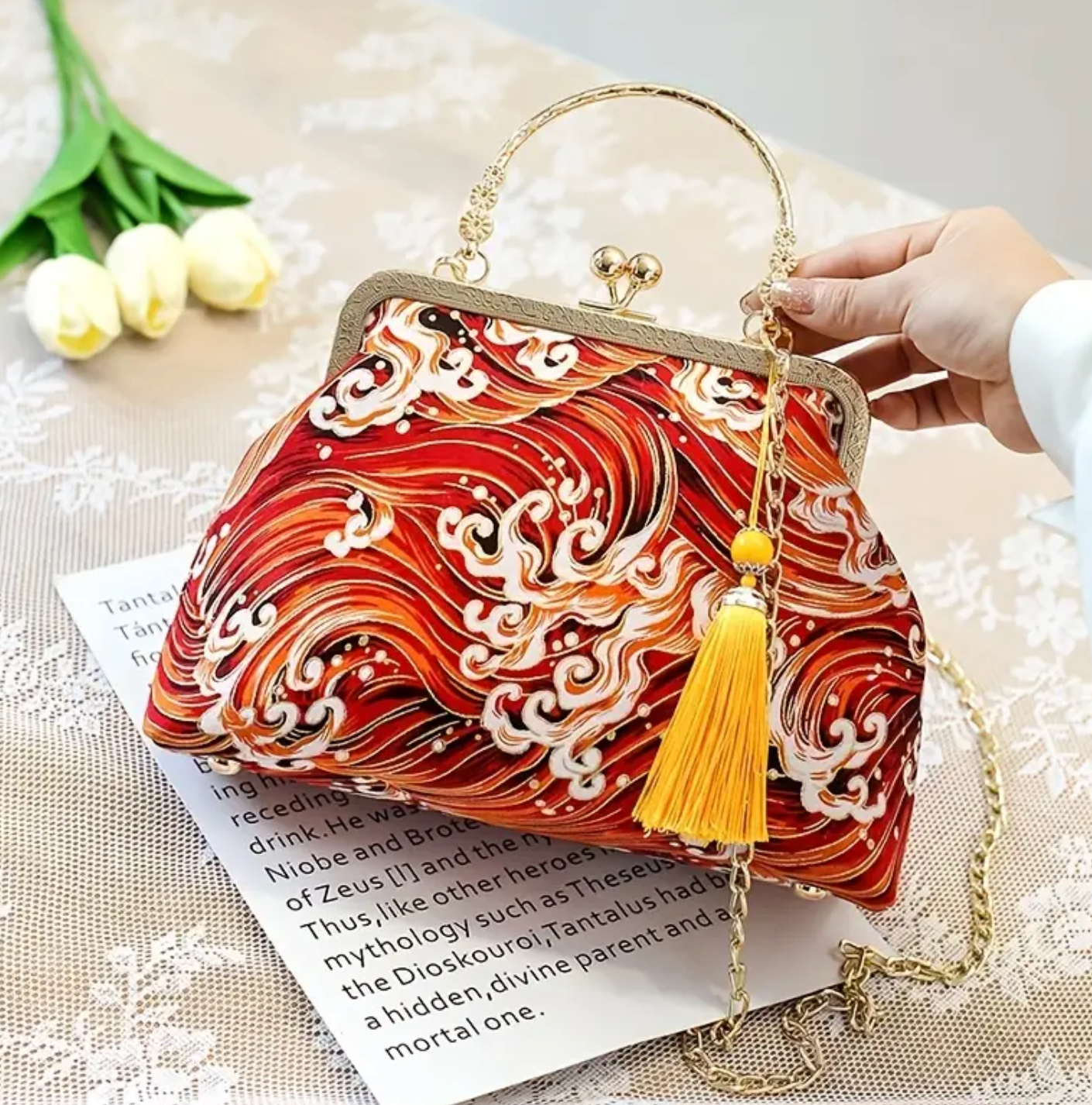 Waves Kiss-Lock Bag