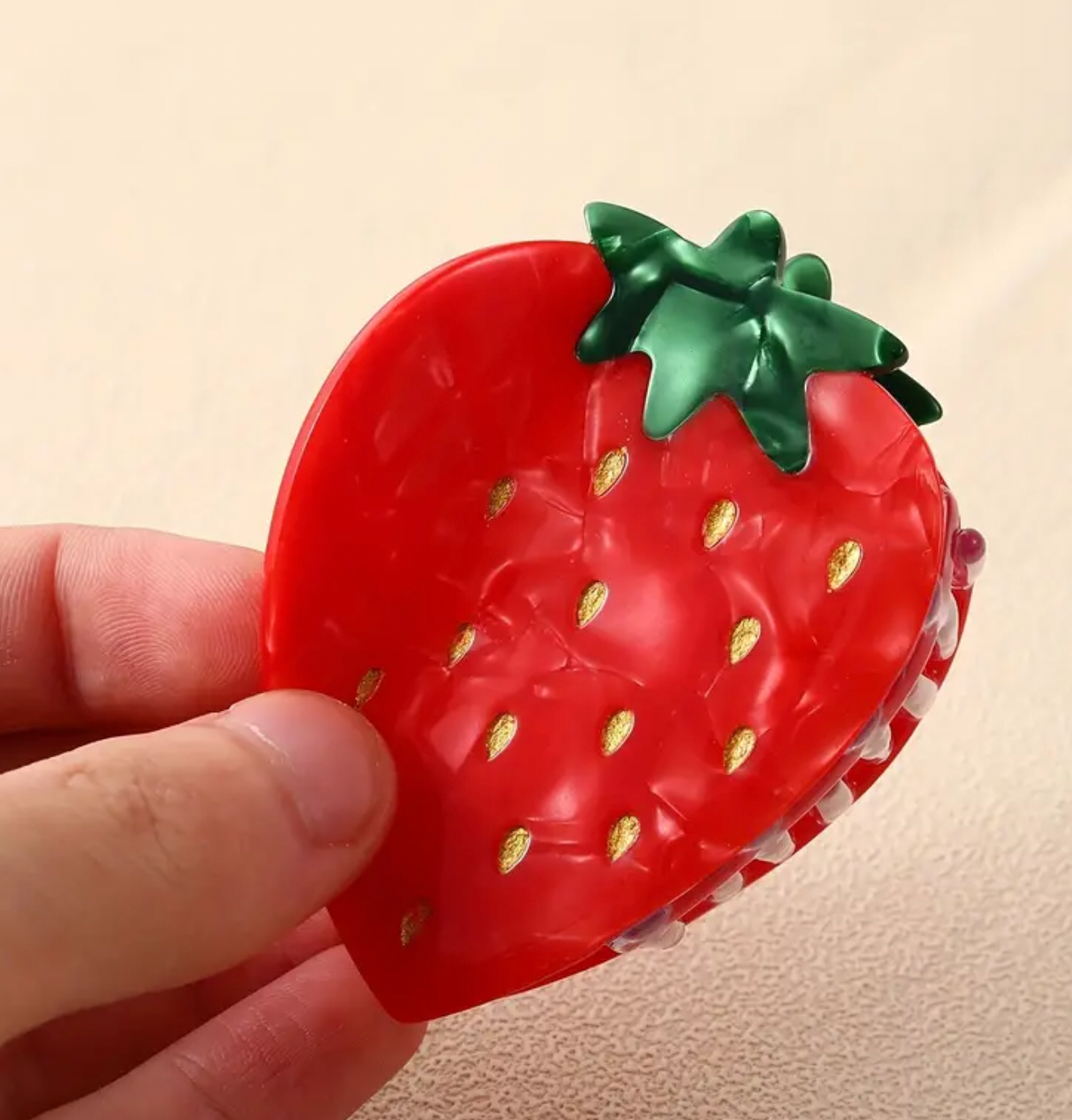 Strawberry Hair Claw