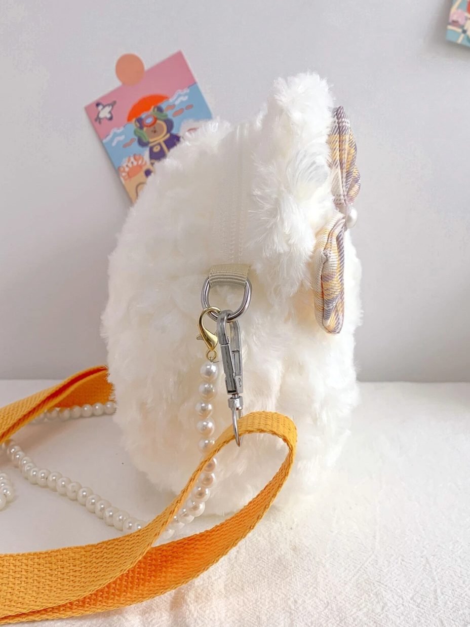 Pretty Girl Crossbody
