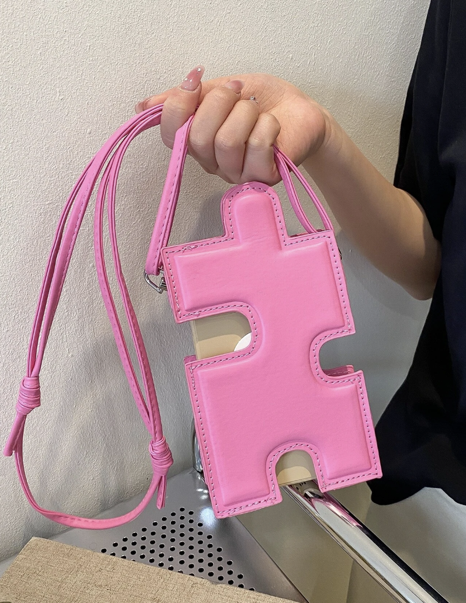 Missing Piece Phone Bag Pink