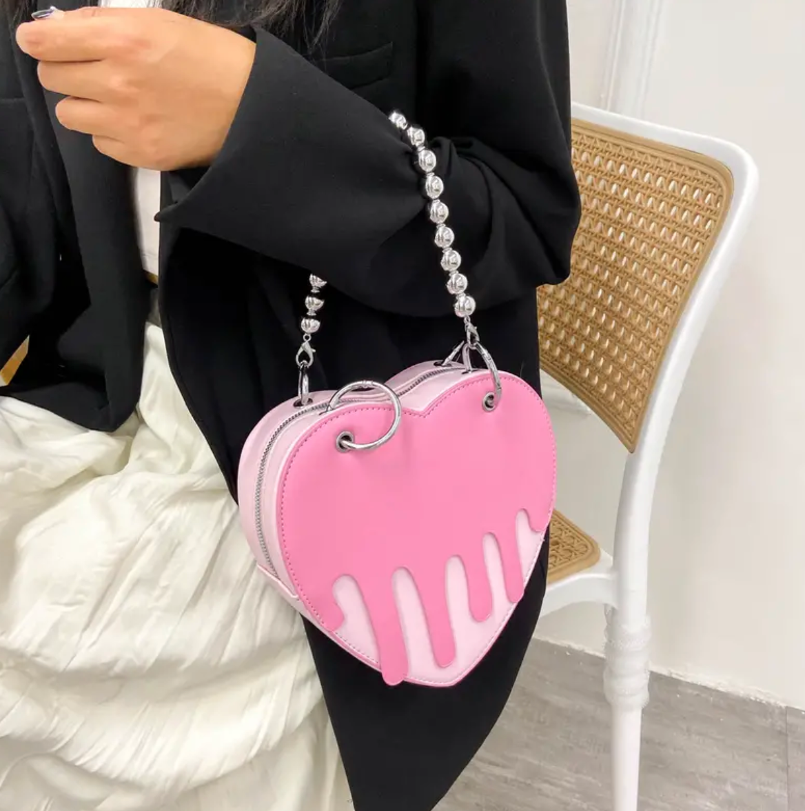 Melt My Heart Crossbody Pink